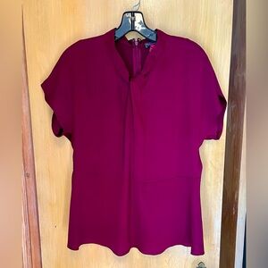 Vince Camuto short sleeve peplum Blouse